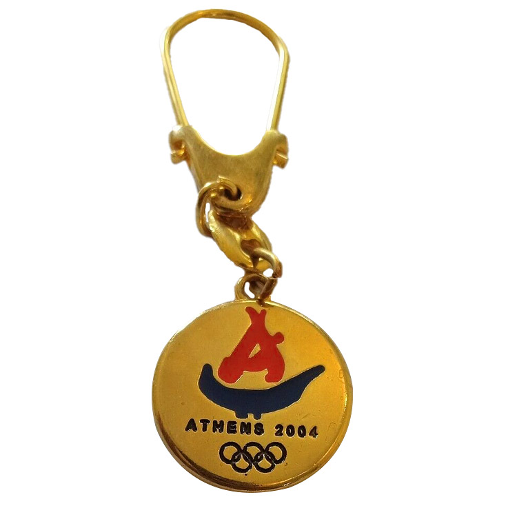 ብጁ 2024 ኦሎምፒክ Keychiin አረንጓዴ ከወርቅ አናት ብረት ብረት ጋር